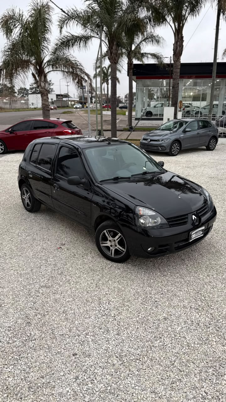 RENAULT - CLIO   AUTHENTIQUE  PACK  1.2  - MANUAL  - 2011